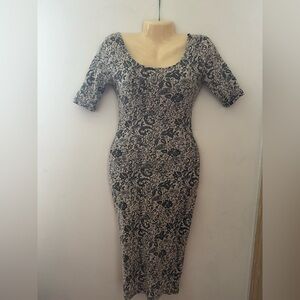 Elegant floral Patterned Backless Dress